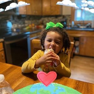 Meet your Posher, Veronica